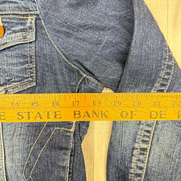 ✅Womens L Vanity Jean Jacket Blue Denim Button Up Pockets Dark Wash Distressed - Picture 4 of 10